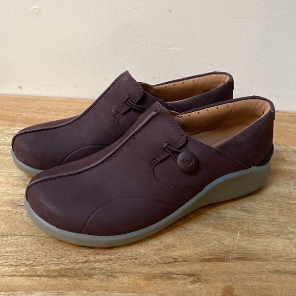 Unstructured by Clarks Loop 2 Walk Slip on Casual Shoes - Picture 2 of 11